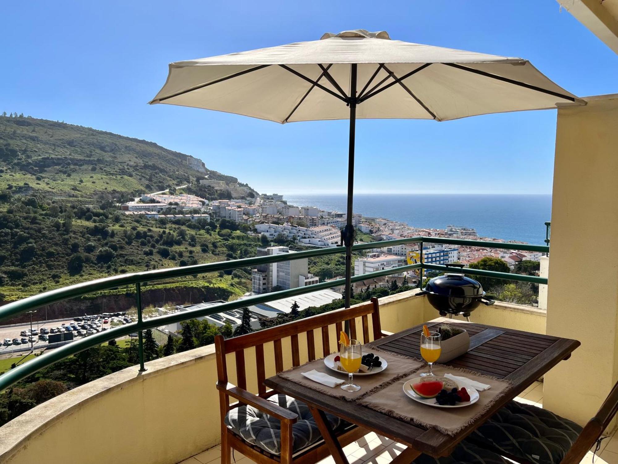 Casa Do Mar - Sea View - Wifi - Barbecue Lägenhet Sesimbra Exteriör bild